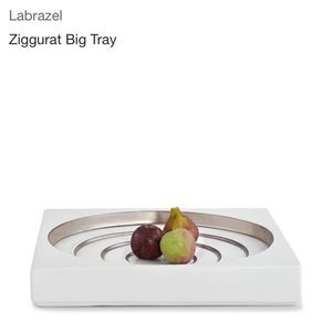 Labrazel ziggurat tray